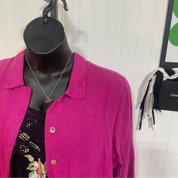 Bryn Walker Vibrant Pink Blouse large - Picture 4 of 8